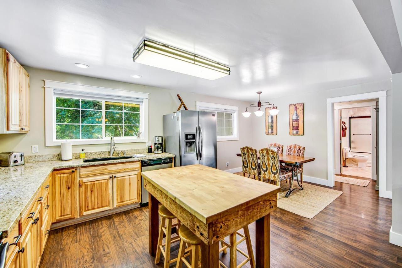 Orchard Near The River Escape Forestville Exterior foto