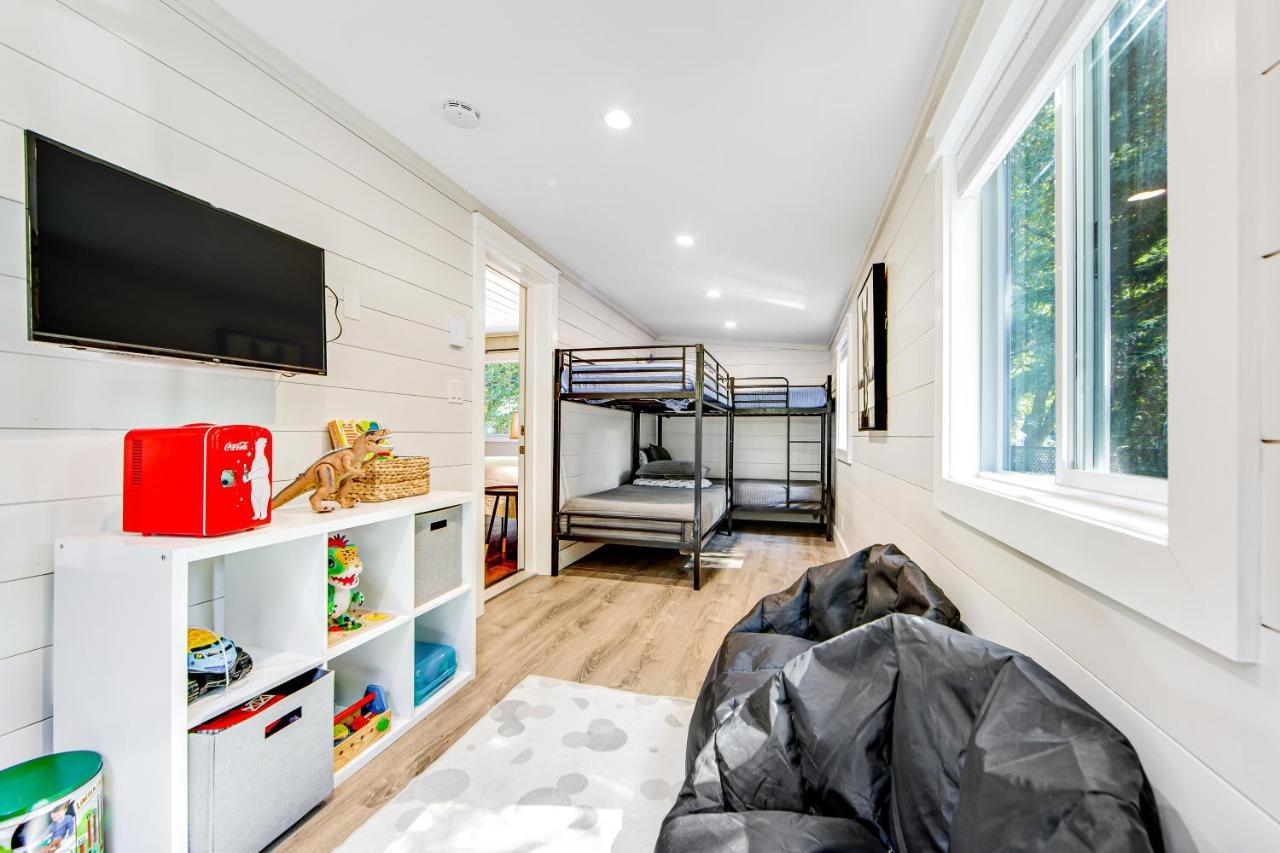 Orchard Near The River Escape Forestville Exterior foto