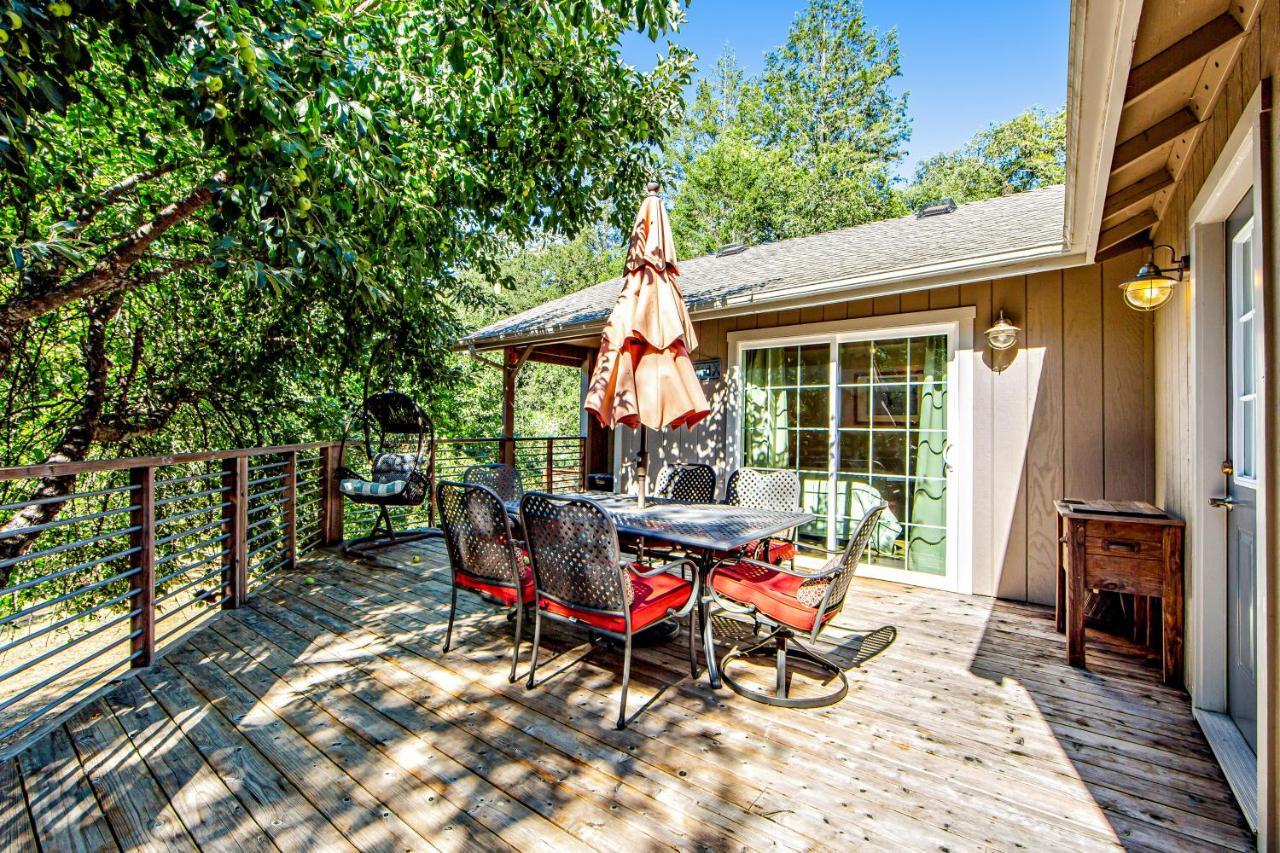 Orchard Near The River Escape Forestville Exterior foto