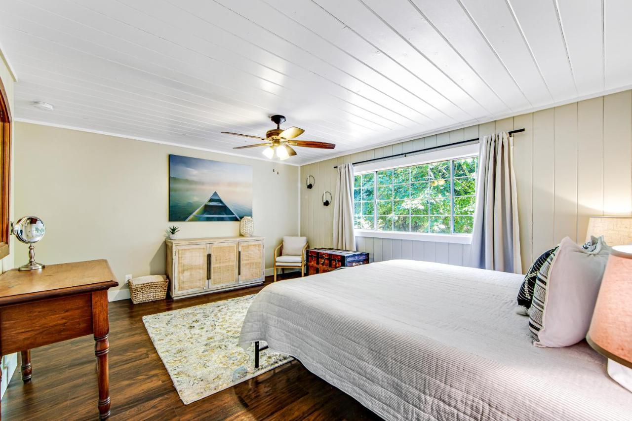 Orchard Near The River Escape Forestville Exterior foto