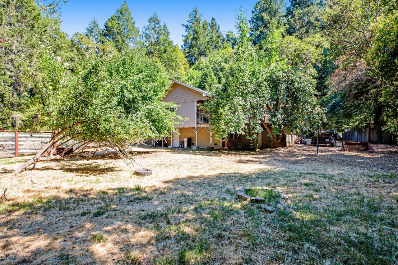 Orchard Near The River Escape Forestville Exterior foto